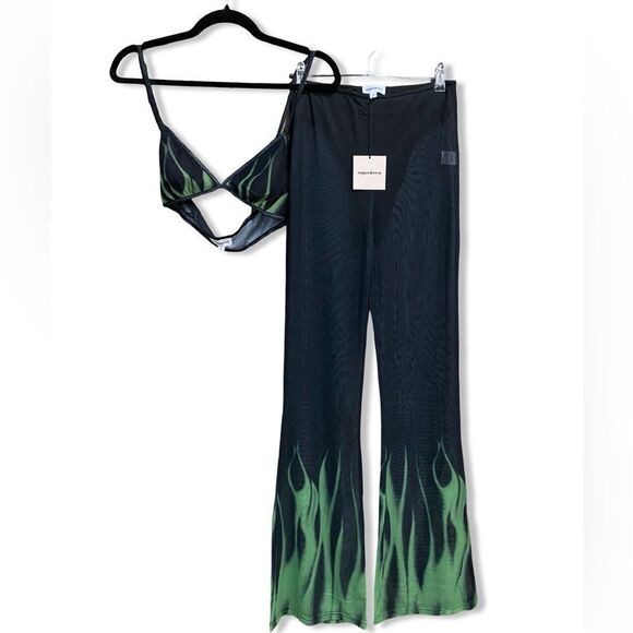NWT Superdown Deja set pants bra outfit mesh print flares flame 2 pc Revolve M - Picture 5 of 12